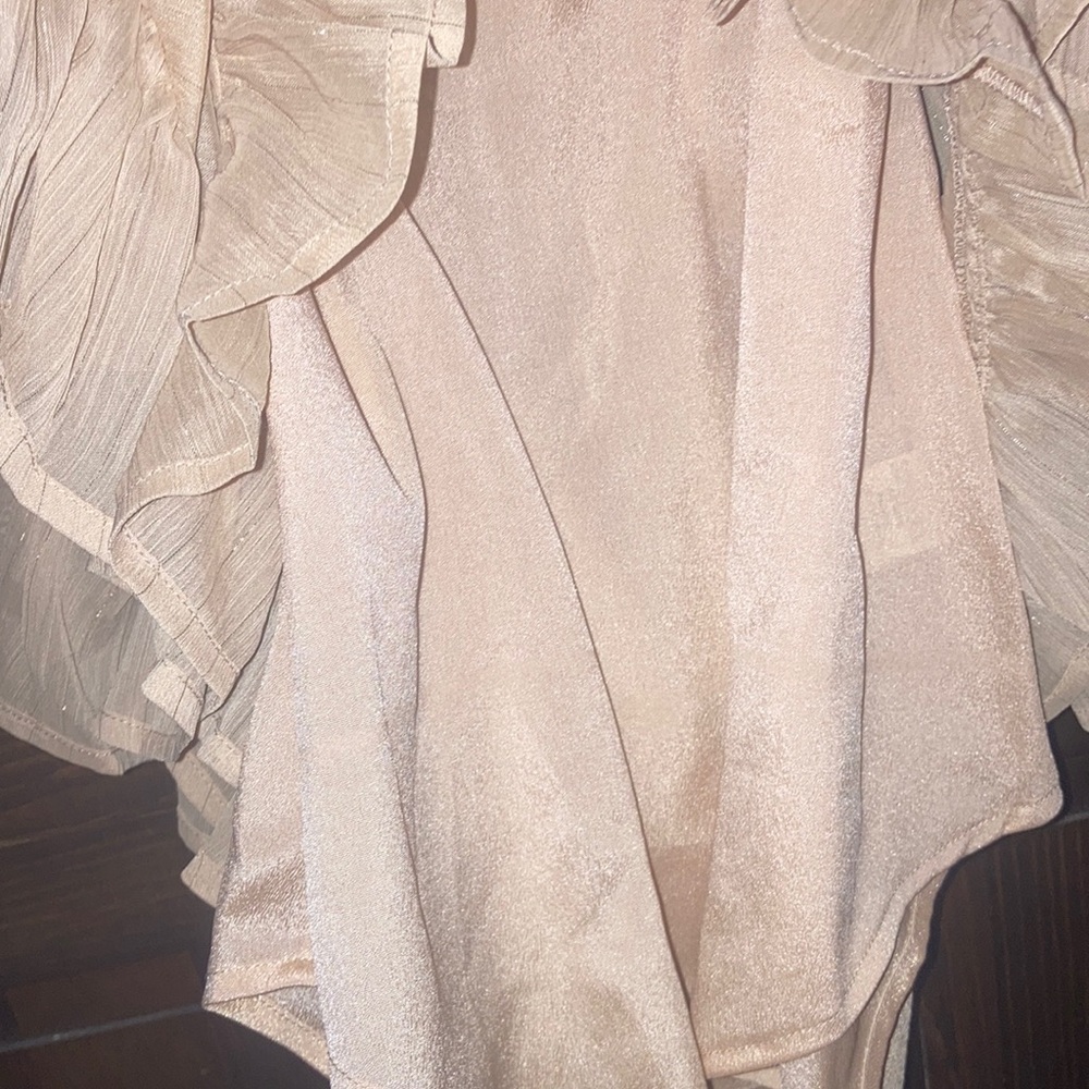 FAVLUX Elegant Cream Ruffle Backless Dress Size Large - Picture 7 of 11